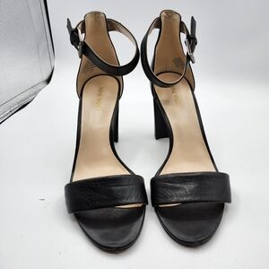 Nine West Black Leather Sexy Sleek Stunning Ankle Strap Block Heels Sz 9M